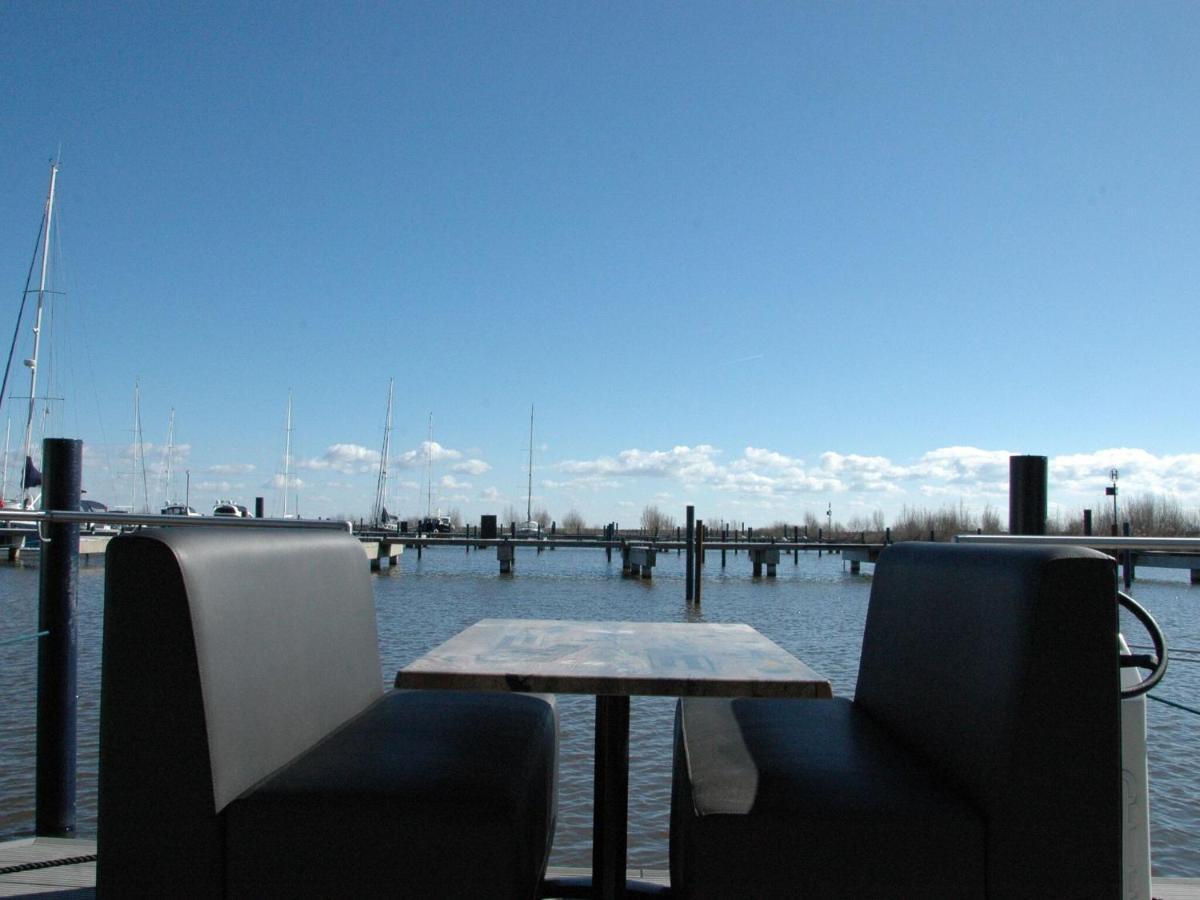 Hotel Beautiful Houseboat In The Harbour Of Volendam Near Centre Esterno foto
